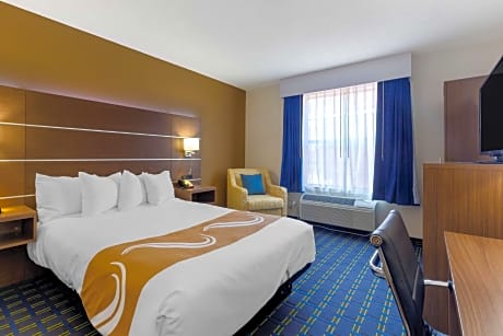 1 Queen Bed, Nonsmoking