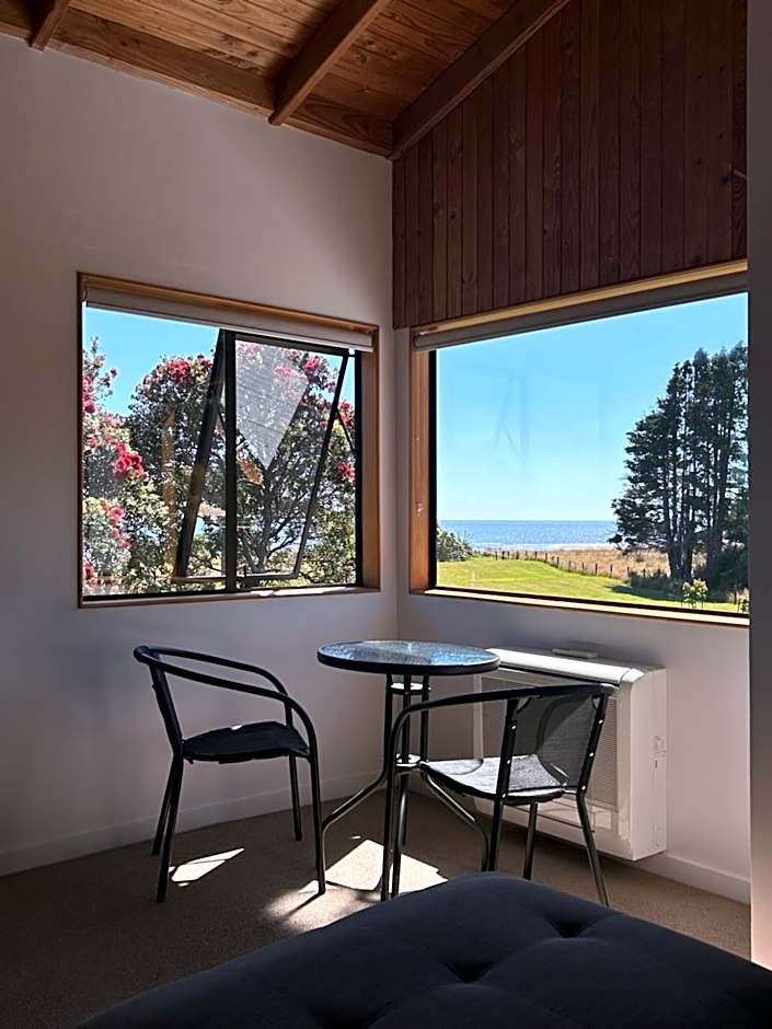 Summerspring Beachfront Accommodation