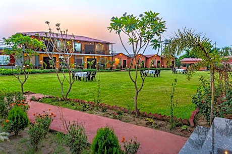 Corbett Earavat Resort