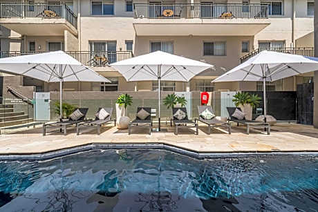 Byron Bay Hotel and Apartments