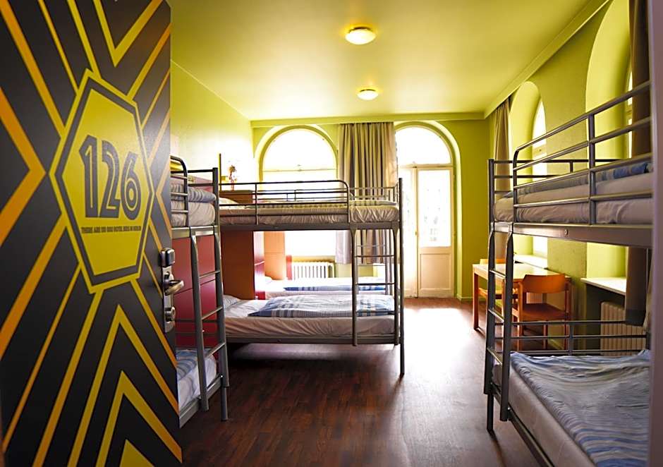 Amstel House Hostel