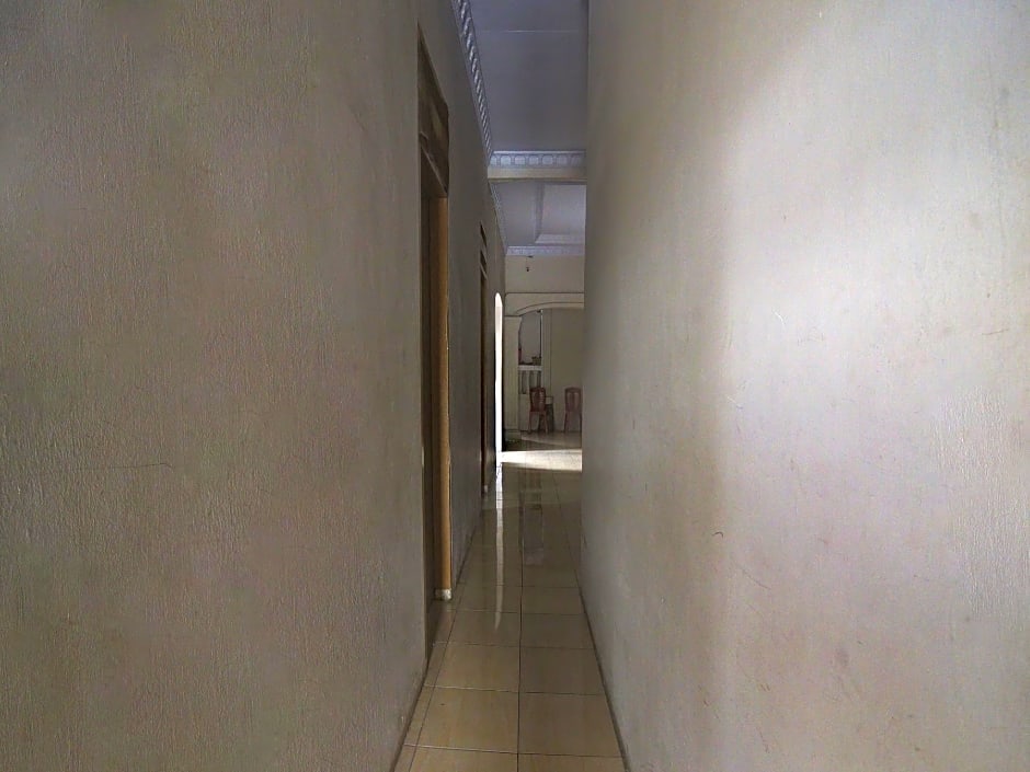 OYO 92041 Hotel Borneo