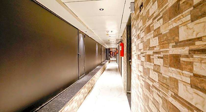 HOTEL WELCOME PALACE