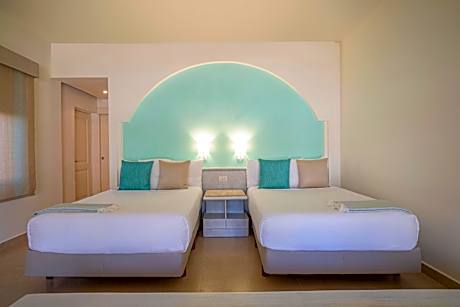 Junior Suite Ocean Front