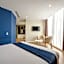 XVI Suites - Adults Only