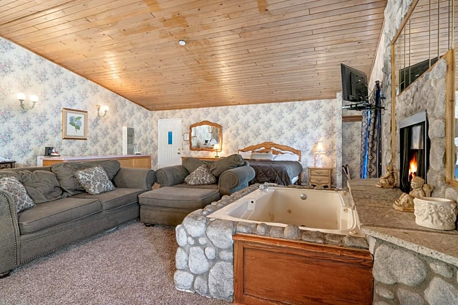 Black Forest Lodge