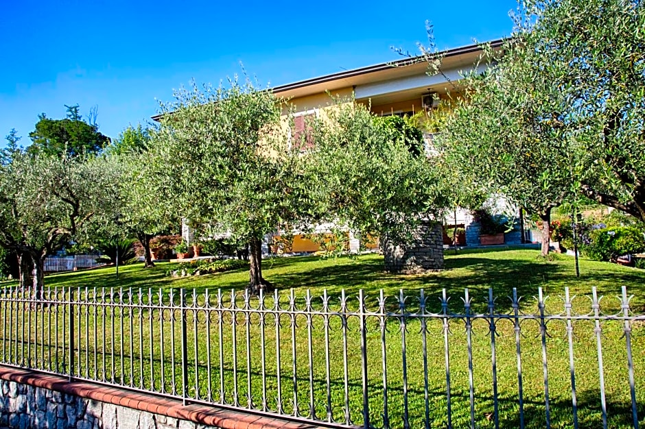 AMarti Suites B&B