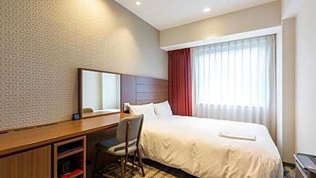 Single Room - Non-Smoking