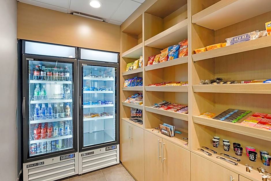 Holiday Inn Express & Suites Antioch By IHG
