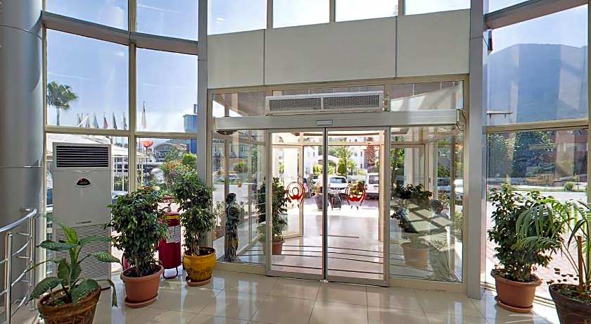 Lims Bona Dea Beach Hotel