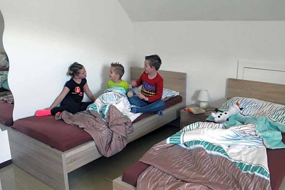 Post Hostel For Youth, Students and Pilgrims