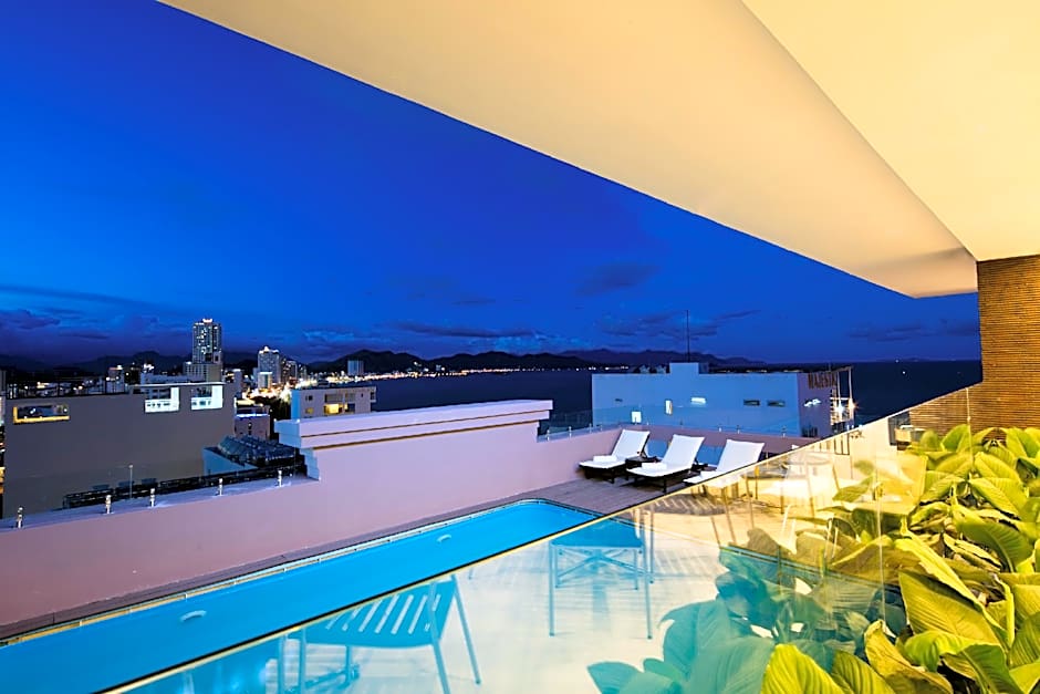 Meriton Hotel Nha Trang 