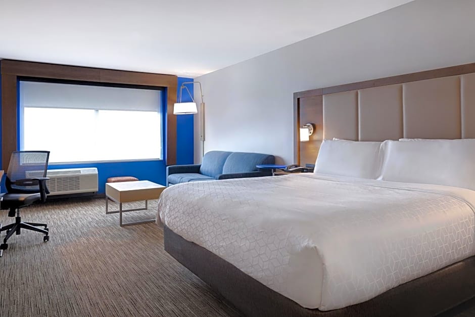 Holiday Inn Express And Suites Brighton By IHG