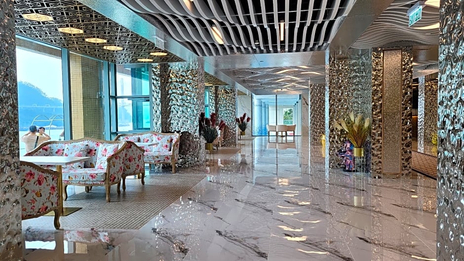 Grand Bay View Hotel & Resort