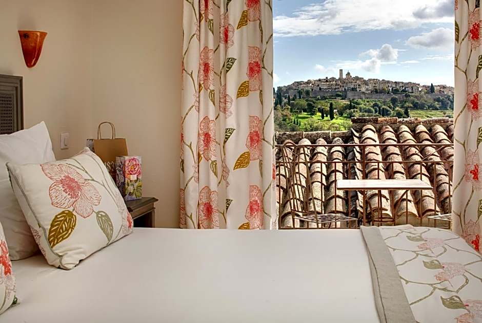 Hôtel La Grande Bastide - Teritoria