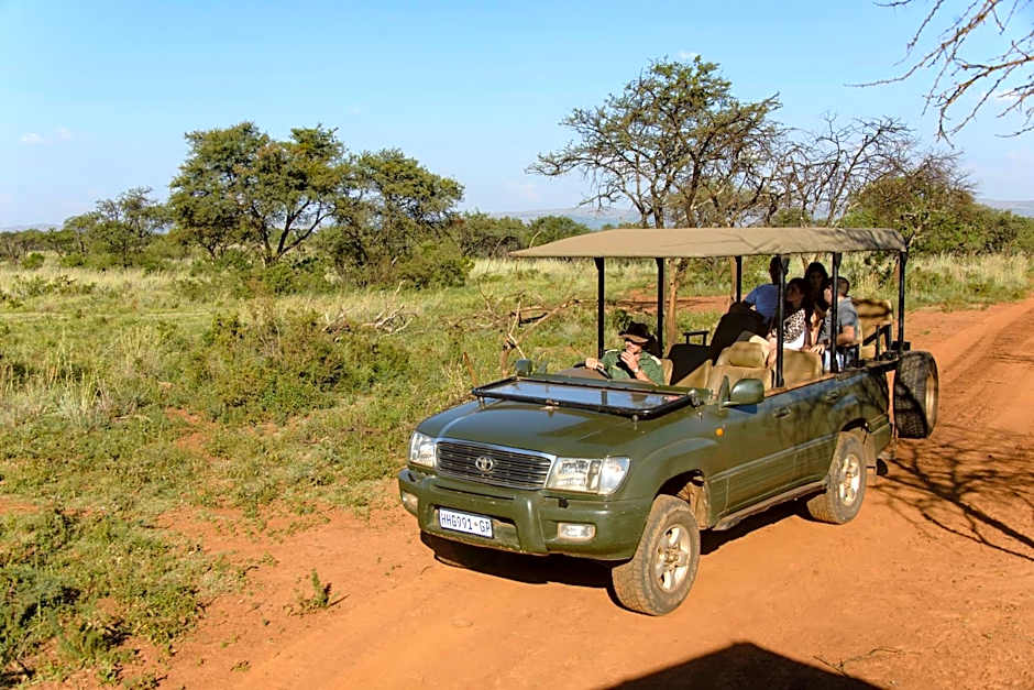 African Hills Safari Lodge & Spa