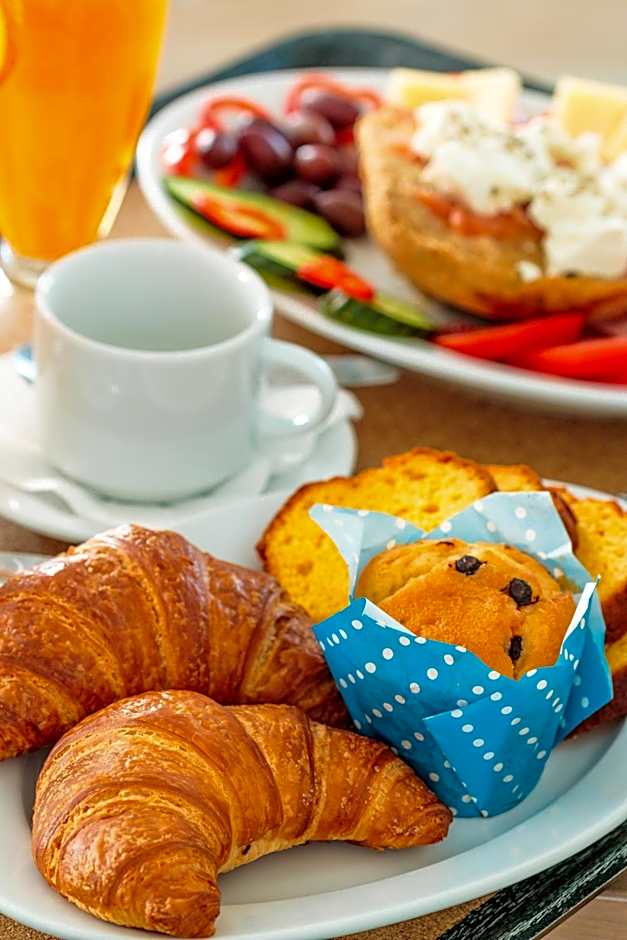 Christina Beach Hotel