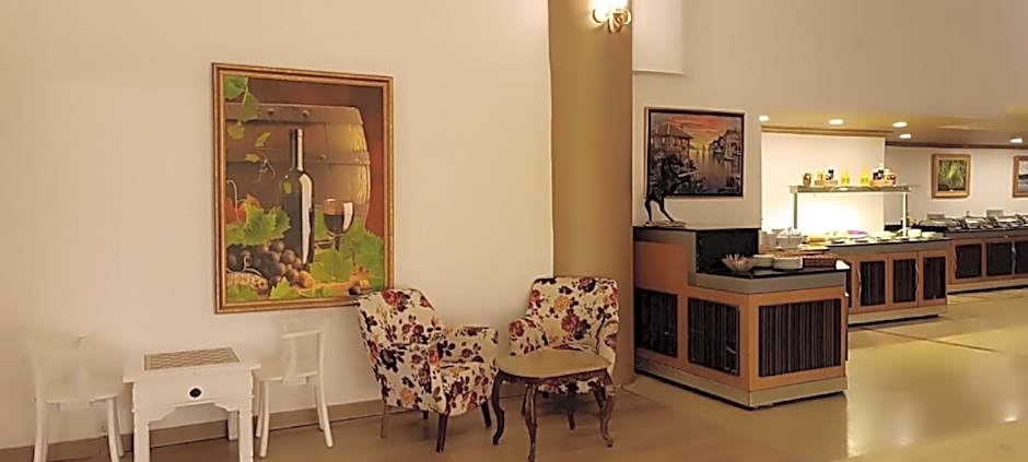 Silver Tower Family Apart Otel
