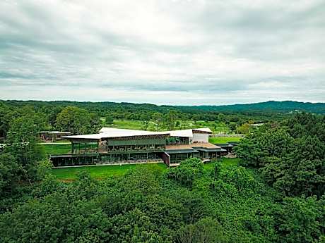 SNOW PEAK FIELD SUITE SPA HEADQUARTERS