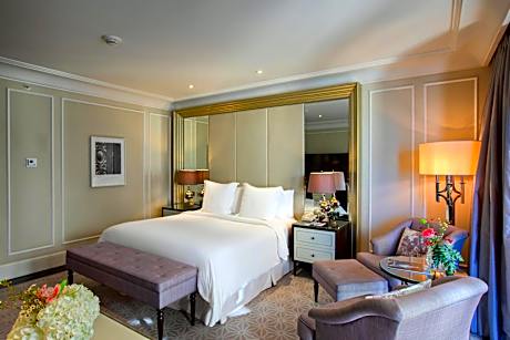 Superior Residential View Room King