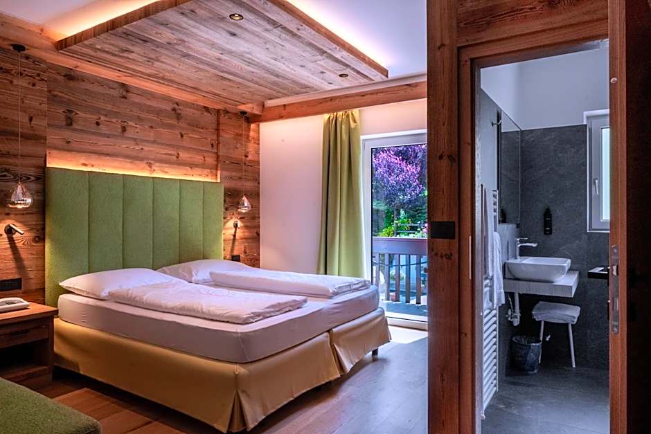 Belvedere Dolomites Flower Hotel