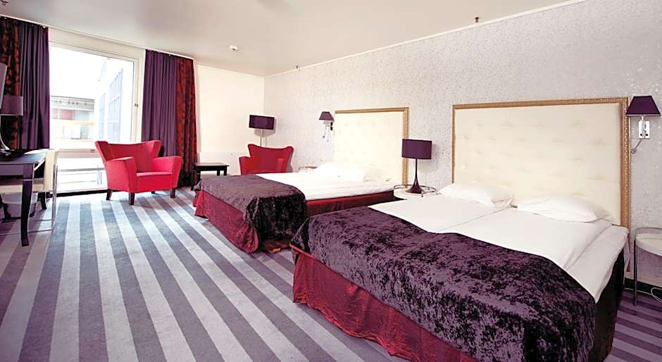 Home Hotel Grand Olav