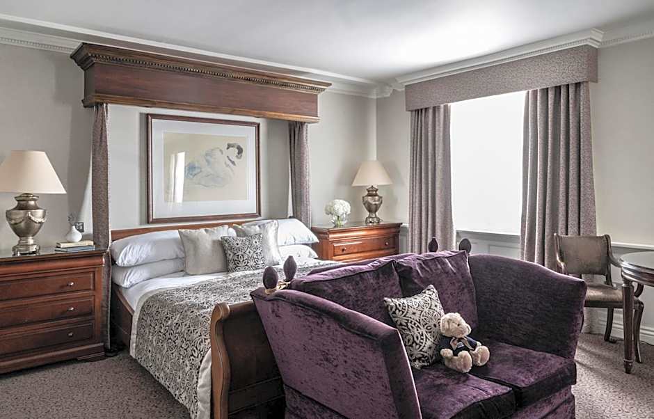 Brandshatch Place & Spa