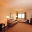 Cobblestone Inn & Suites - Denison | Oak Ridge