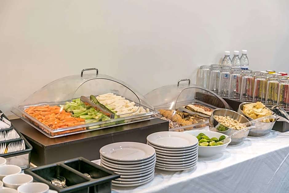 Hampton Inn & Suites by Hilton Salamanca Bajio