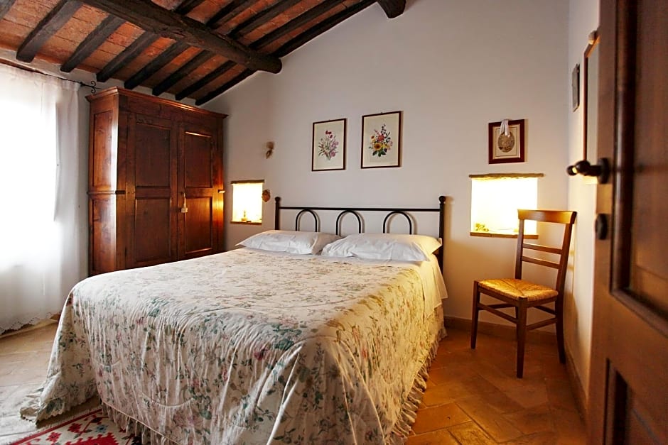 Casale Giacomini – Manciano, ND