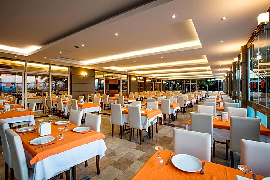 Marti Beach Hotel