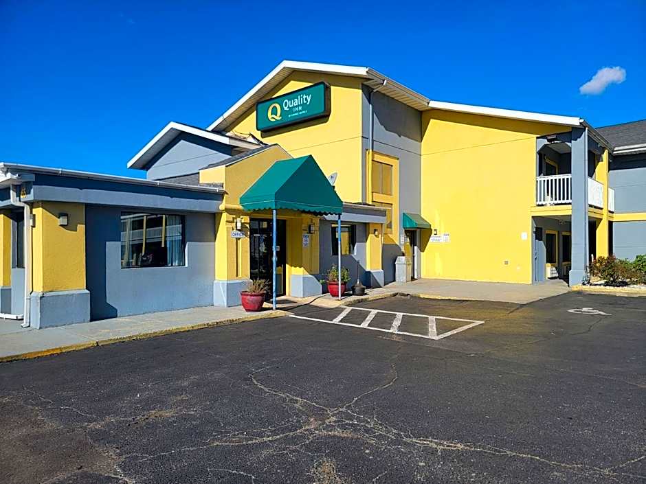 Quality Inn Grand Rapids Near Downtown