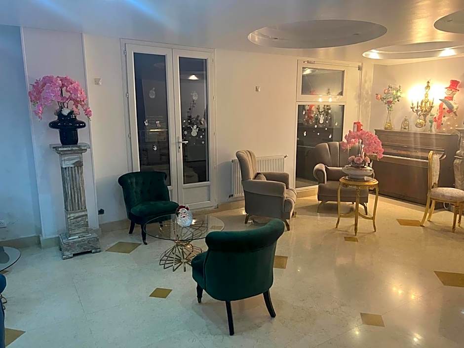 Hotel Grand Paris