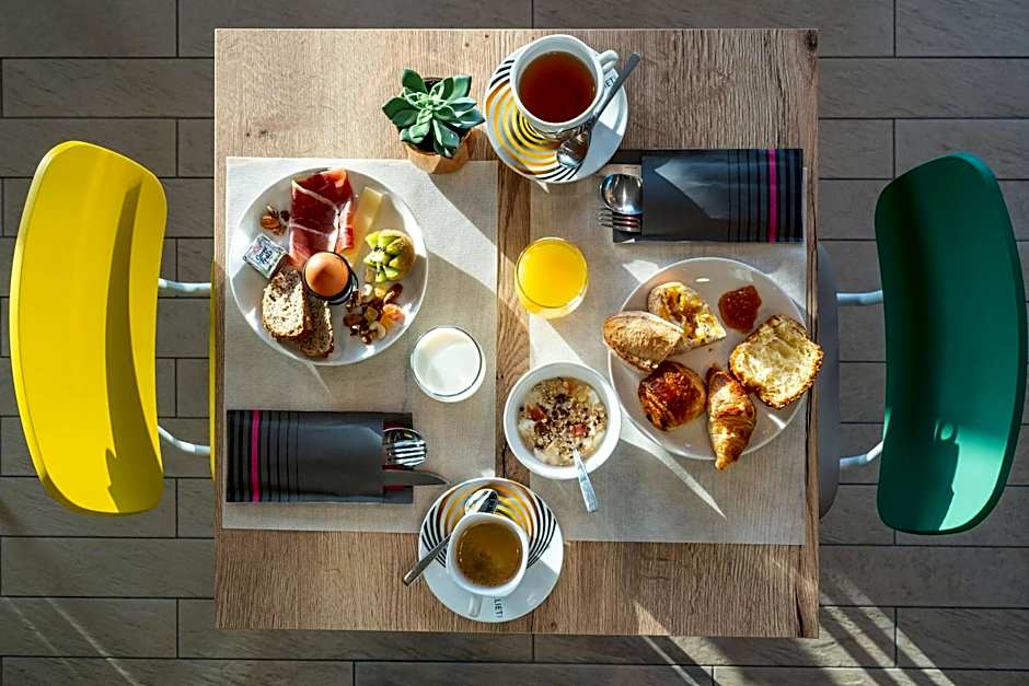 Sure Hotel by Best Western Rochefort-sur-Mer