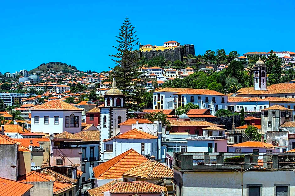 Castanheiro Boutique Hotel