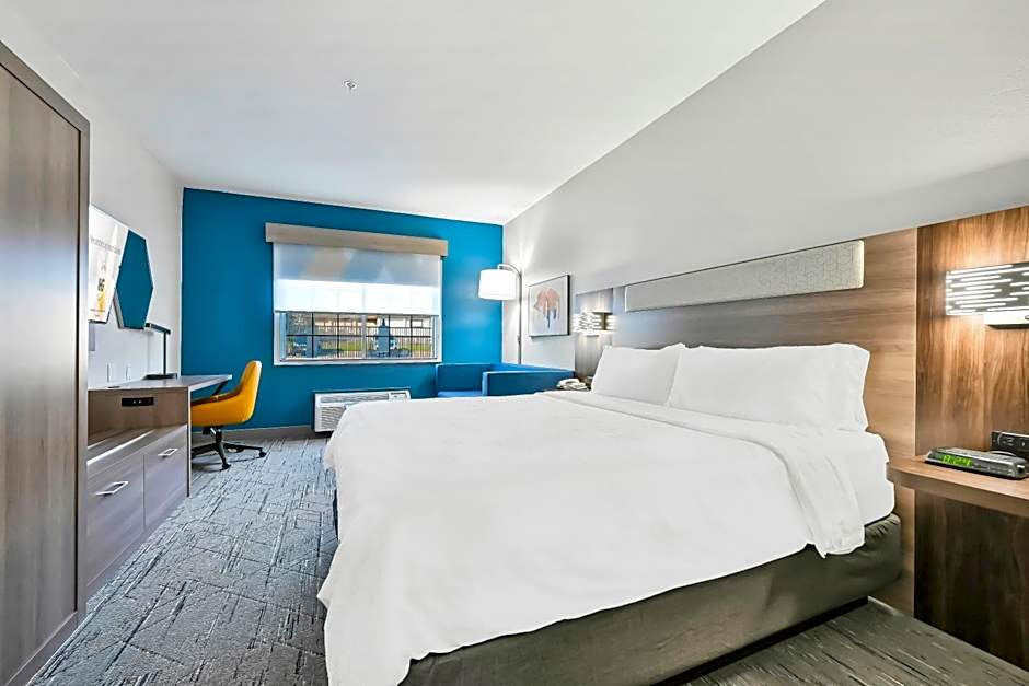 Holiday Inn Express Palestine By IHG