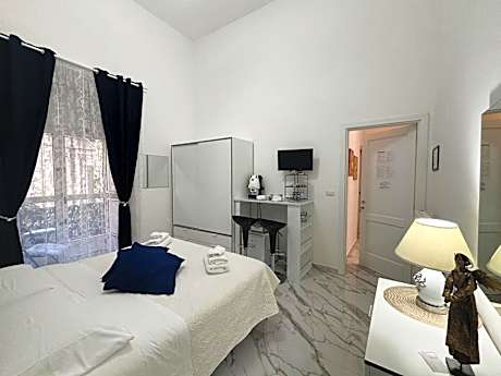 Double Room with Private External Bathroom