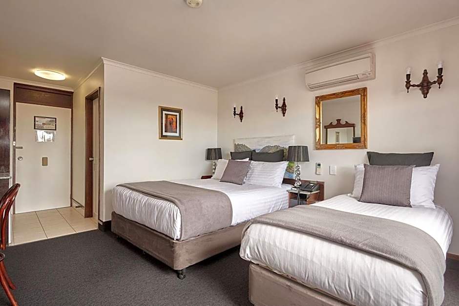 Quality Hotel Colonial Launceston