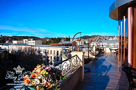 Hotel King David The Builder