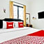 OYO Life 90211 I-sidji Inn