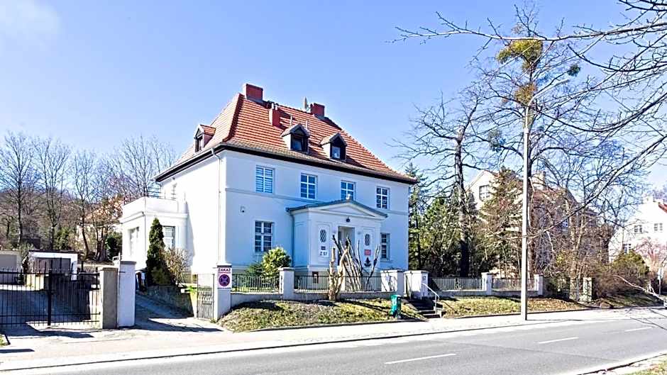 LC pokoje & apartamenty Z57