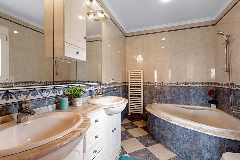 Villa Serena - PlusHolidays