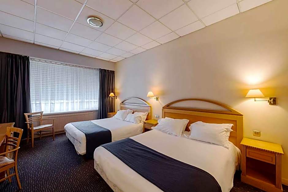 Metropol Hotel