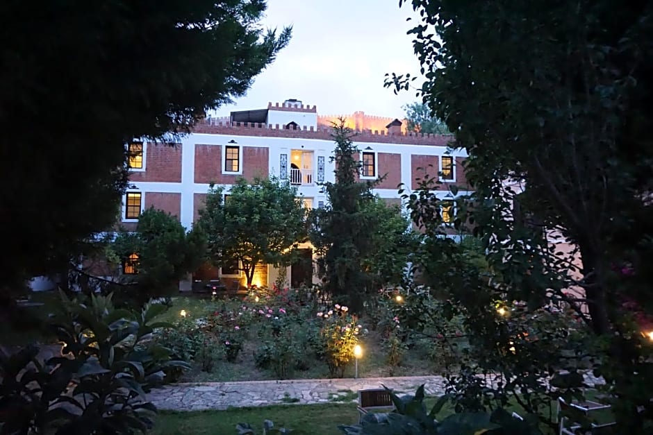 Hotel Kalehan