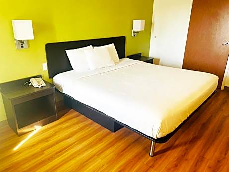 King Room - Disability Access