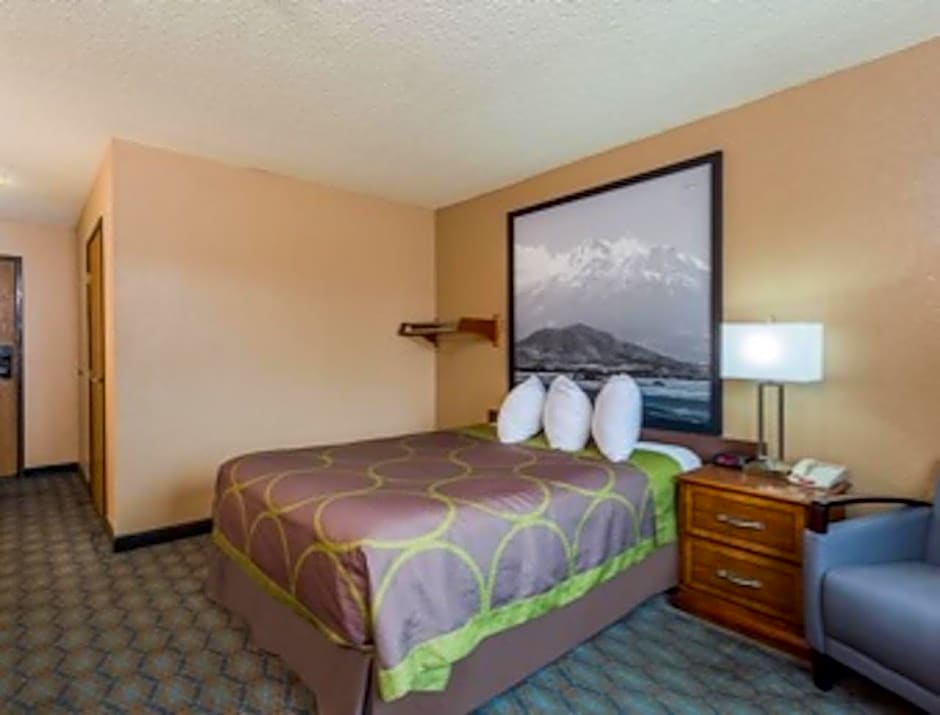 Super 8 by Wyndham Arcata