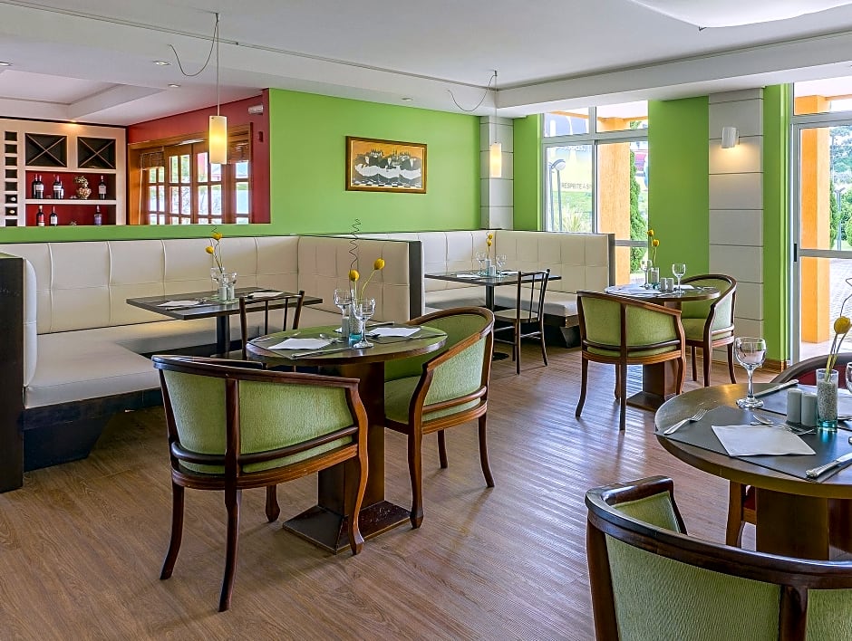 Mercure Curitiba Aeroporto Hotel