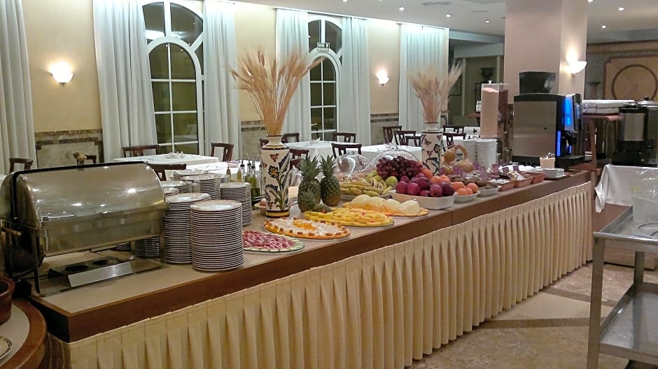 Hotel De Los Faroles