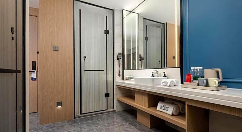 Microtel by Wyndham Qingdao Huangdao