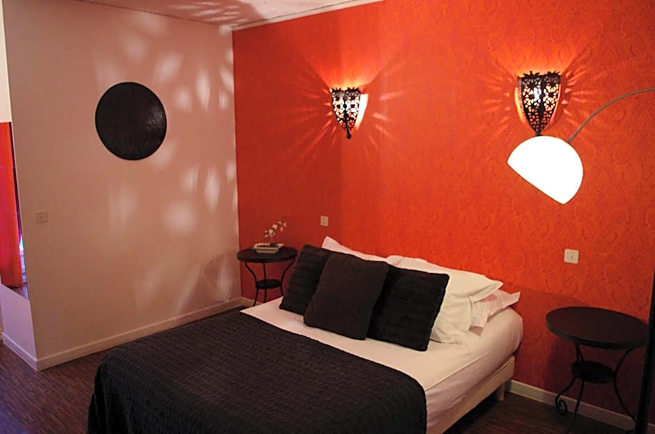 HOTEL 3 étoiles NN "LOU CIGALOUN"